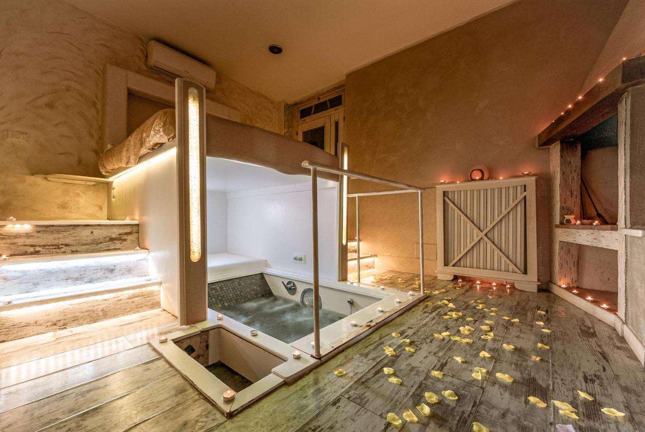 Bed & Breakfast Il Nido D'Amore - Lorenzana Colombaie Lorenzana