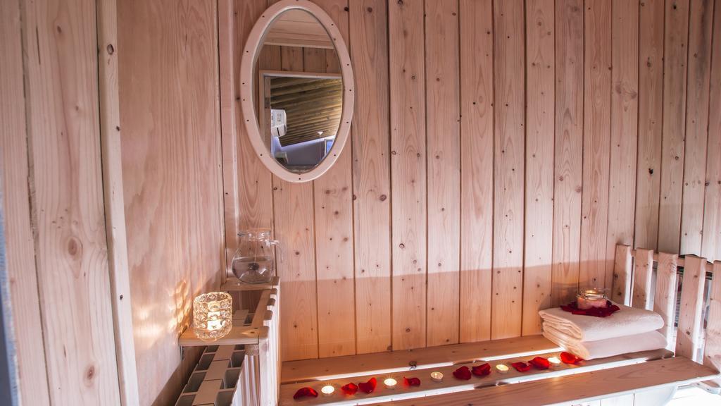 Bed & Breakfast Il Nido D'Amore - Lorenzana Colombaie